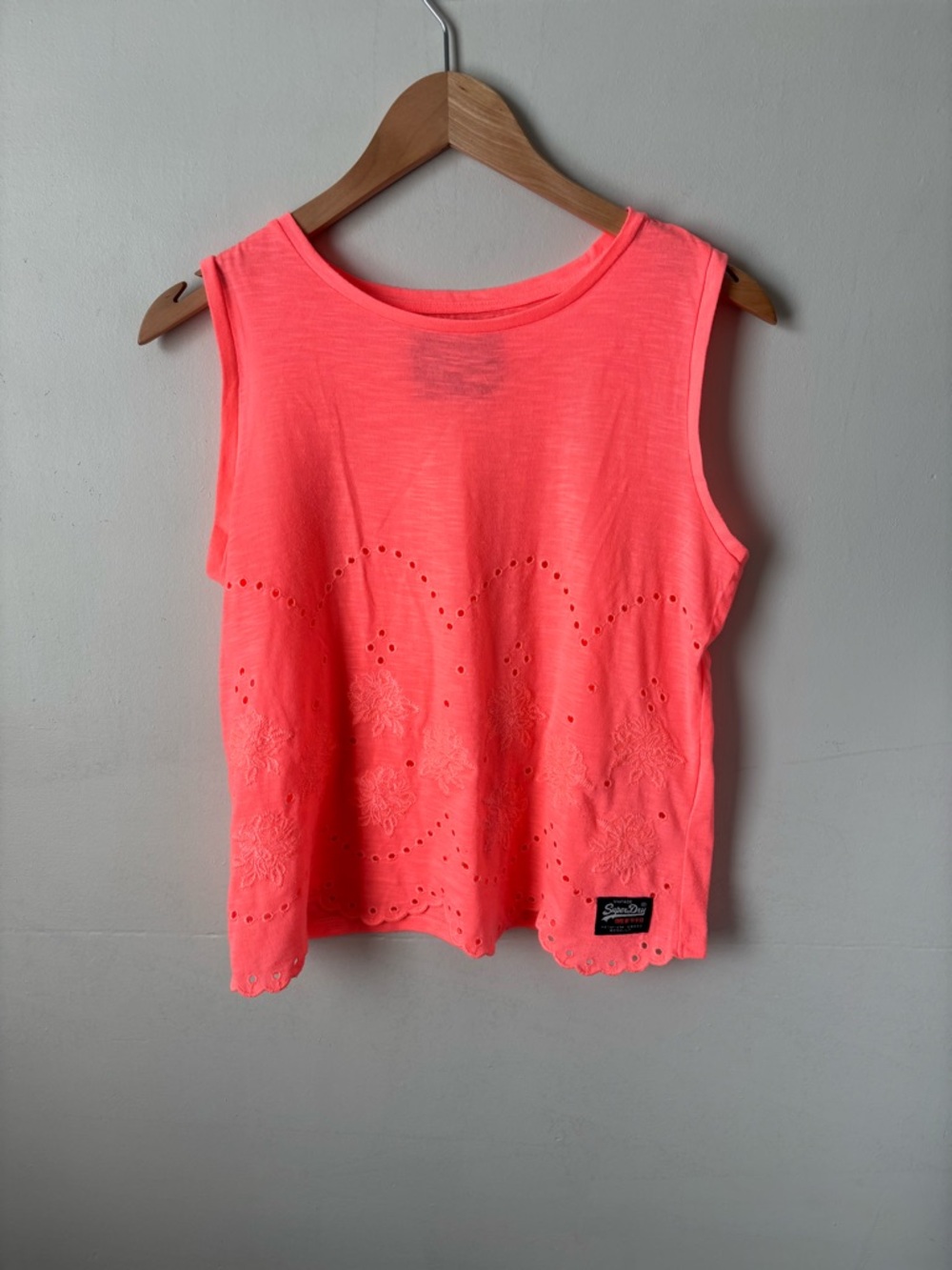 Superdry Premium Goods Neon Pink Eyelet Tank Top | Size S | EUC | Boho